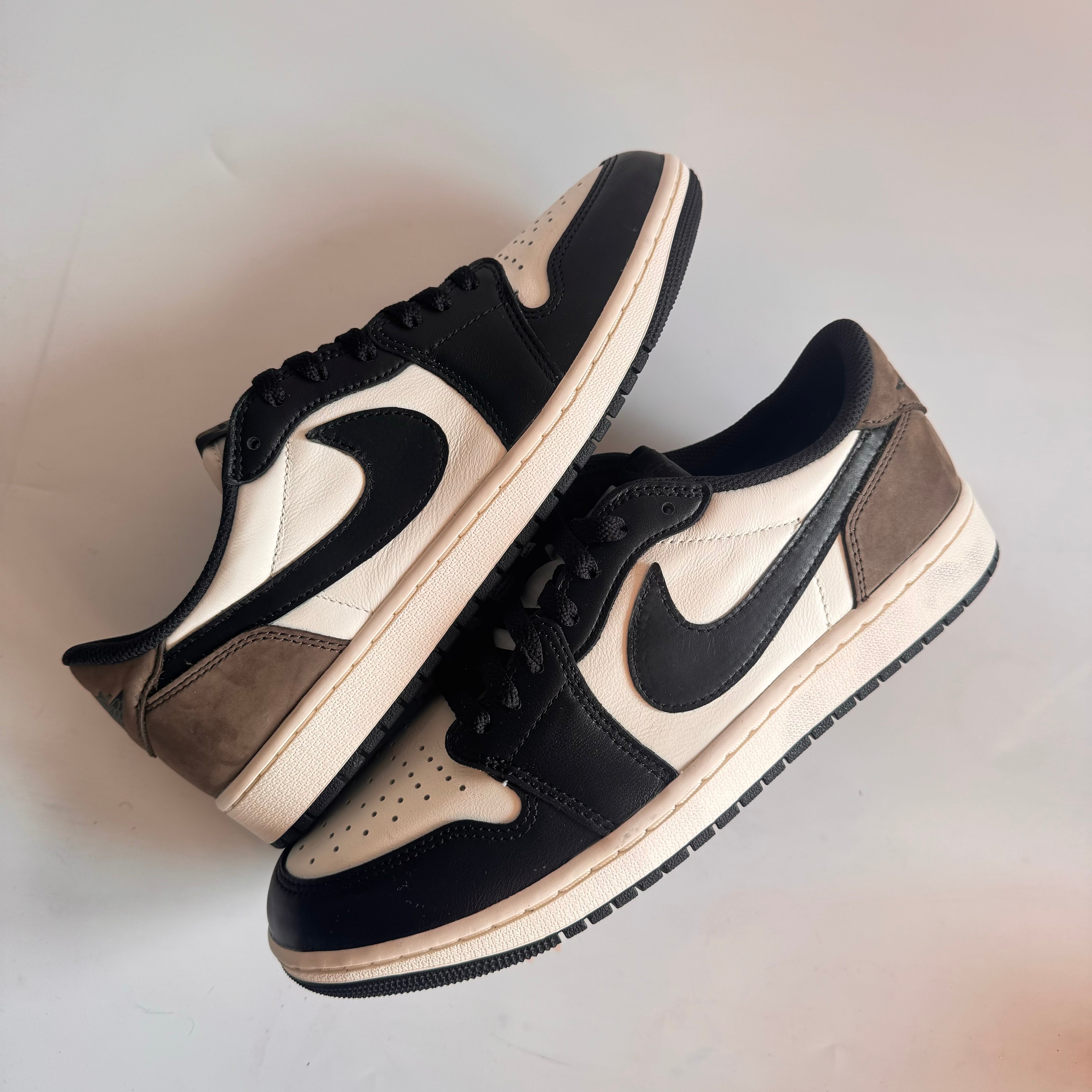 Jordan 1 Big Swoosh Mocha Low